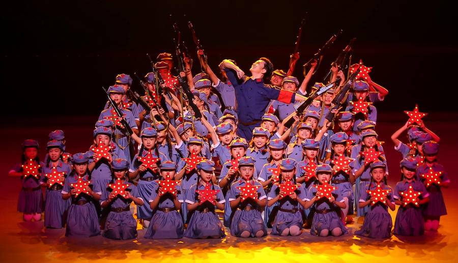 为人民抒怀，为时代放歌——新时代文艺创作的光荣使命